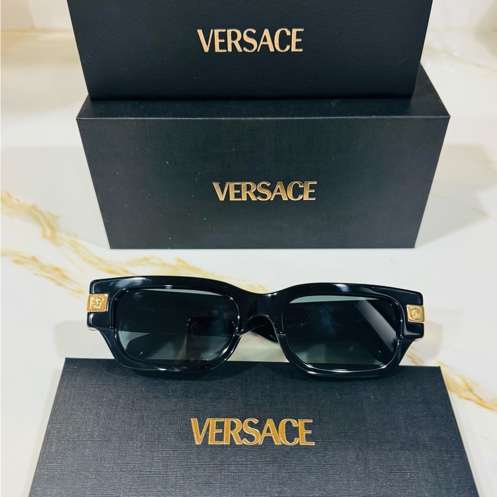 Versace Black Rectangular Sunglasses NWT - image 3